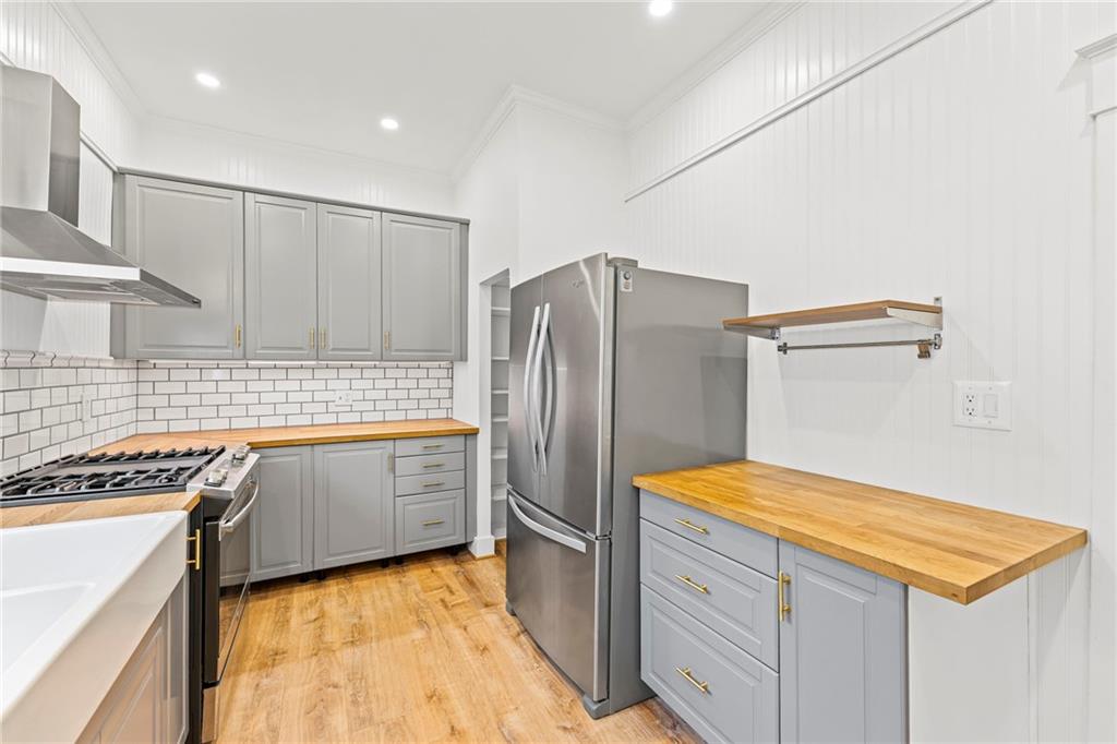 923 Cherokee Street Humboldt, KS 66748 - Photo 11 of 39