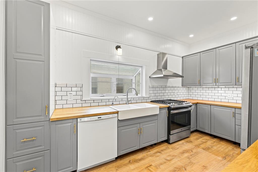 923 Cherokee Street Humboldt, KS 66748 - Photo 12 of 39