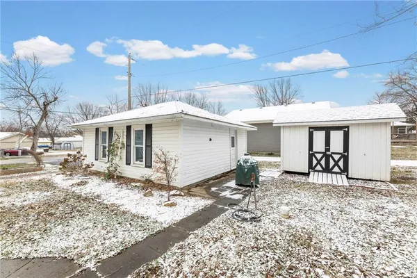 $179,000 | 923 Cherokee Street, Humboldt, KS 66748
