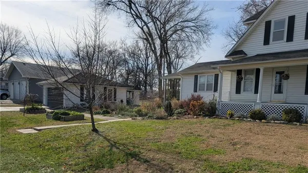 $179,000 | 923 Cherokee Street, Humboldt, KS 66748