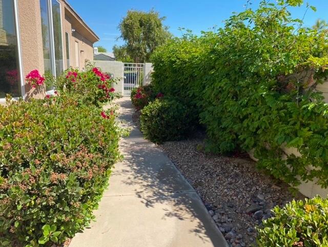 23 Paris Way Rancho Mirage, CA 92270 - Photo 5 of 55 Screen Shot 2022-08-17 at 7.49.50 PM