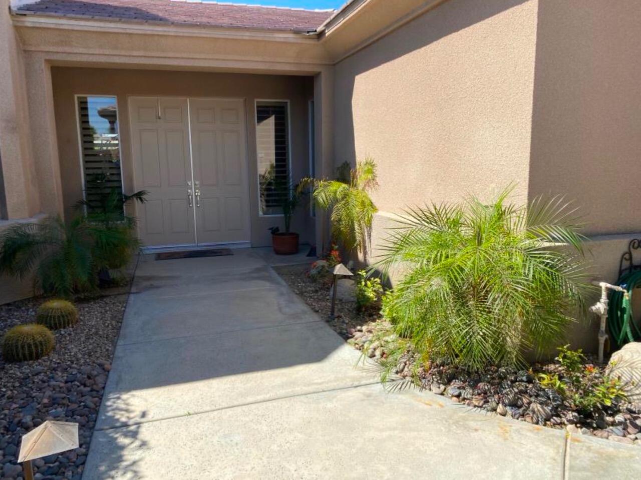 23 Paris Way Rancho Mirage, CA 92270 - Photo 6 of 55 Screen Shot 2022-08-17 at 7.50.11 PM