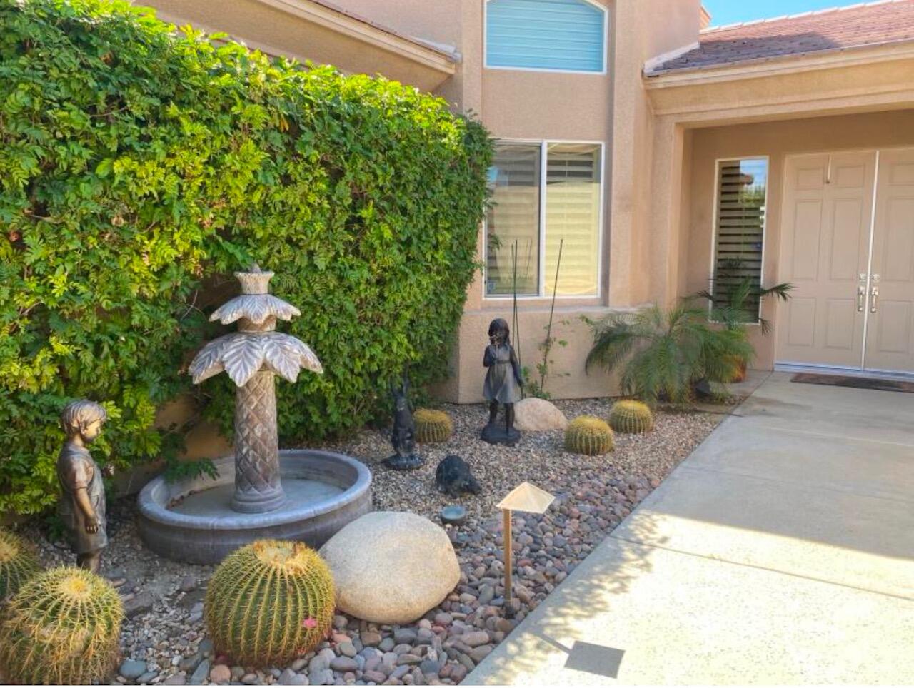 23 Paris Way Rancho Mirage, CA 92270 - Photo 8 of 55 Screen Shot 2022-08-17 at 7.50.47 PM