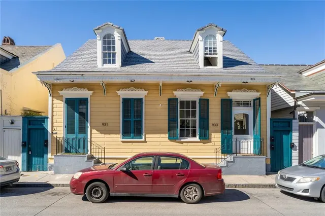 $2,000 | 933 Dauphine Street, Unit A1, New Orleans, LA 70116