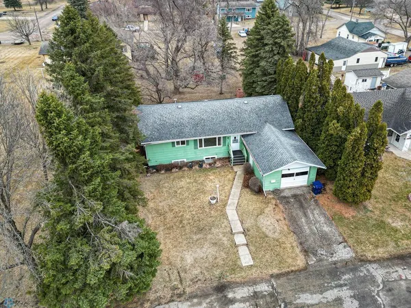 $179,000 | 303 9th Avenue East, Lisbon, ND 58054