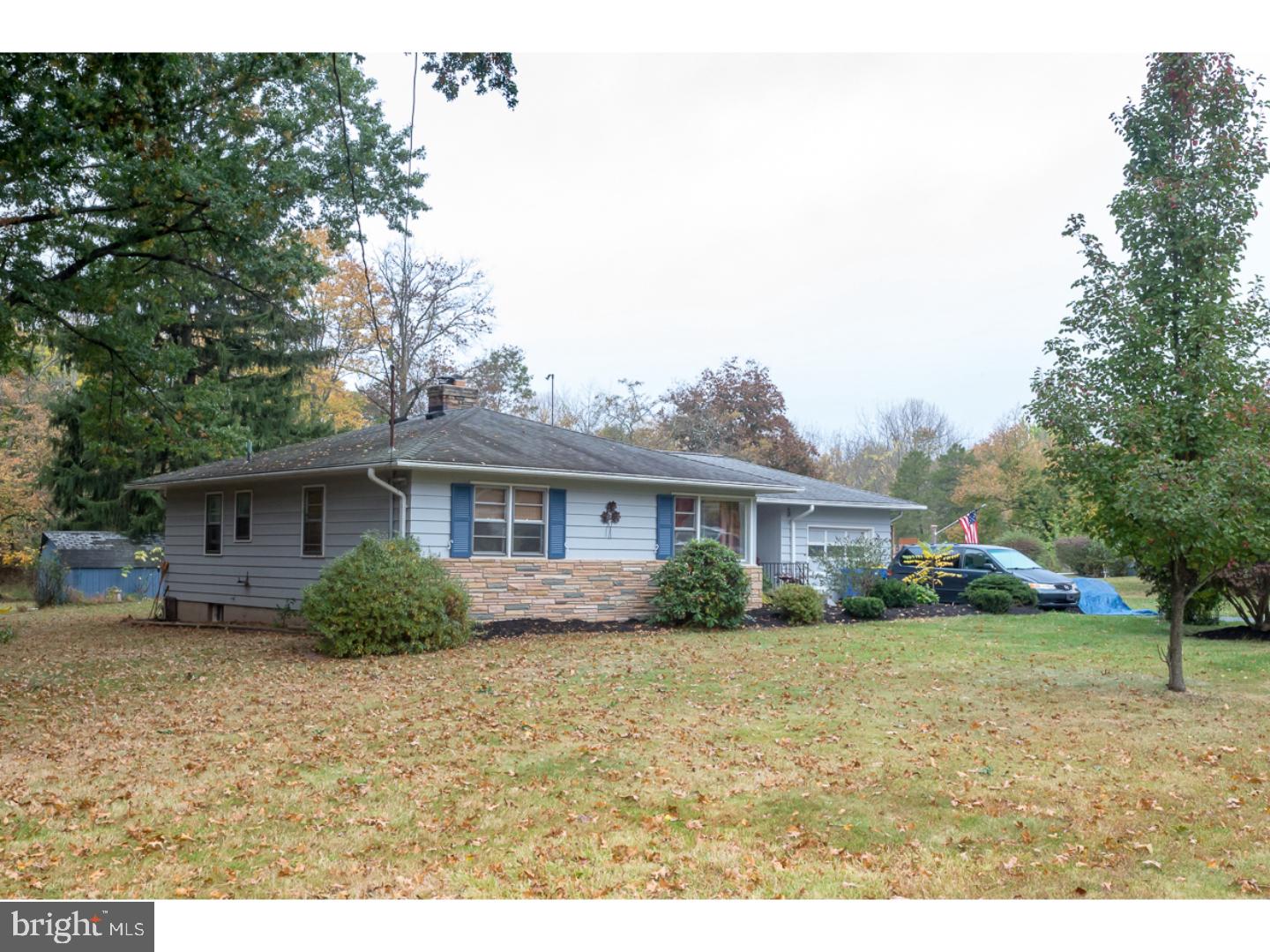 8 Meadowbrook Road Flemington, NJ 08822 - Photo 2 of 21 Gallery Image 2