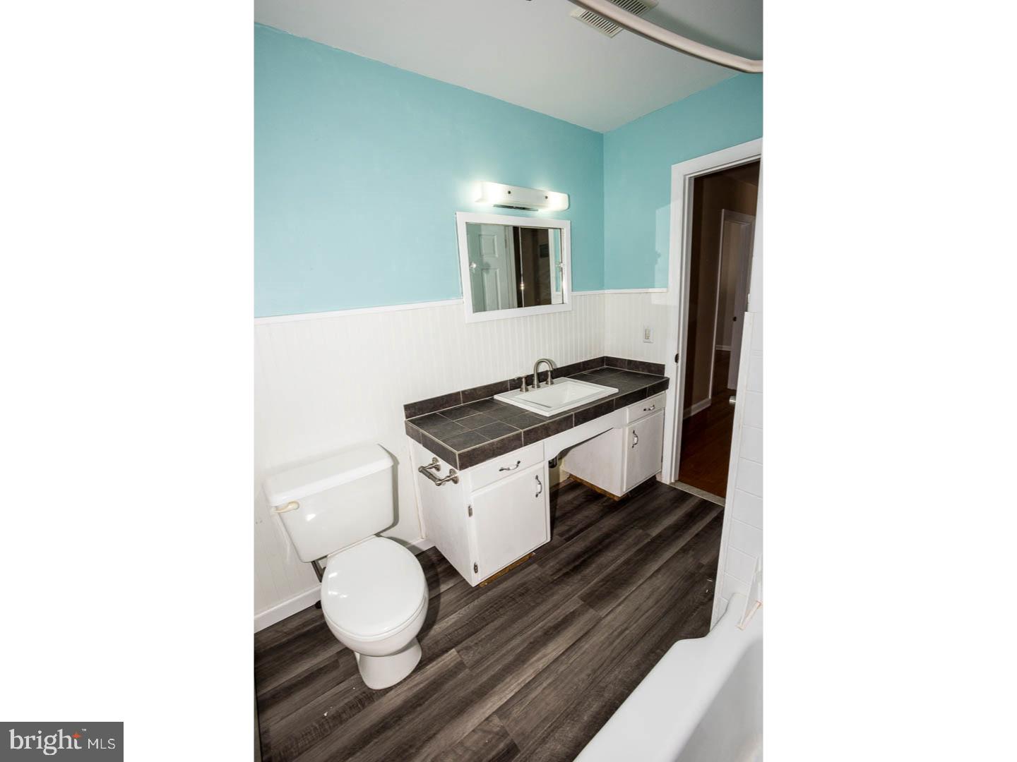 8 Meadowbrook Road Flemington, NJ 08822 - Photo 11 of 21 Gallery Image 11