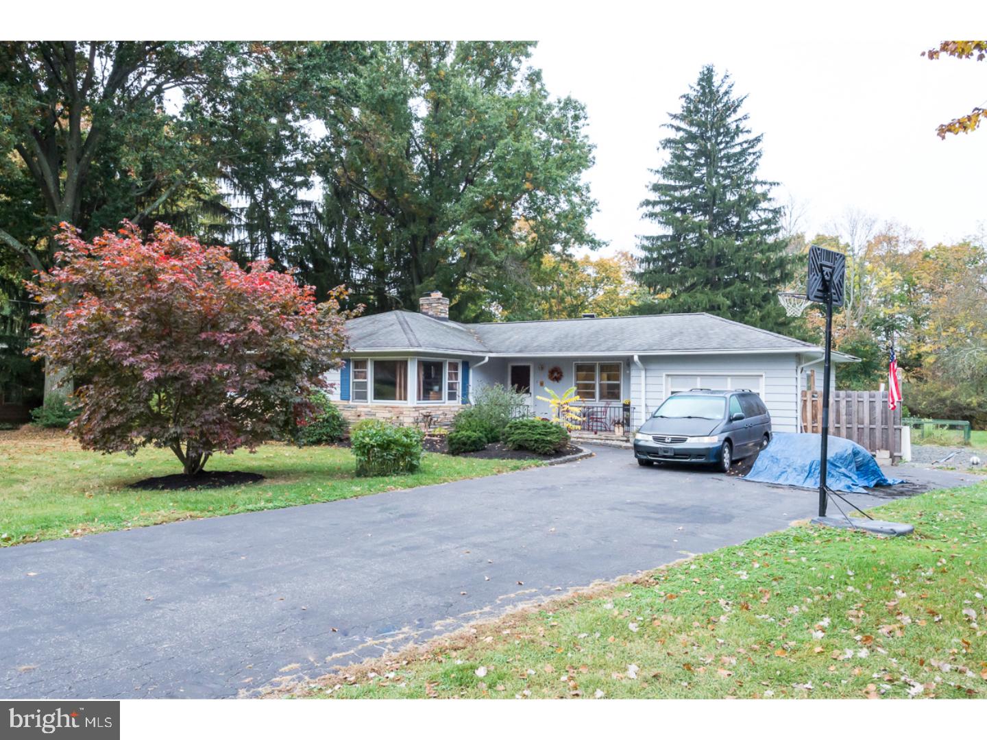 8 Meadowbrook Road Flemington, NJ 08822 - Photo 4 of 21 Gallery Image 4