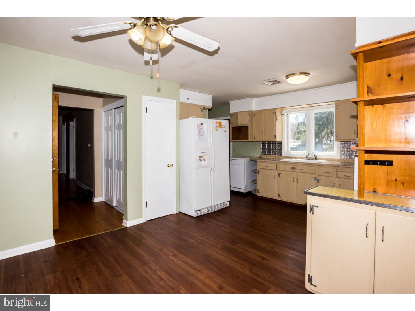 8 Meadowbrook Road Flemington, NJ 08822 - Photo 9 of 21 Gallery Image 9