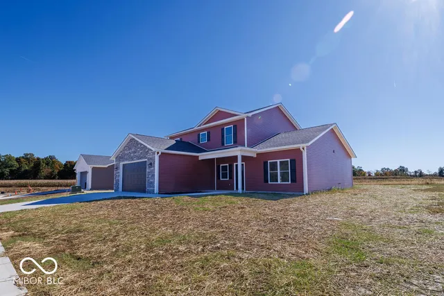 $405,000 | 108 Pin Oak Road, Spencer, IN 47460