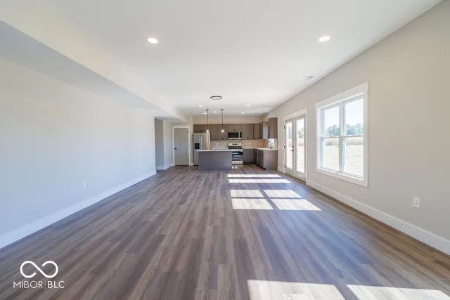 $405,000 | 108 Pin Oak Road, Spencer, IN 47460