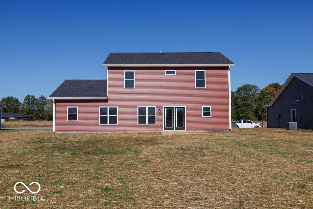 108 Pin Oak Road Spencer, IN 47460 - Photo 5 of 36