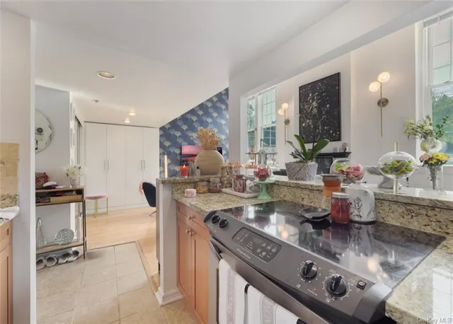 $2,500 | 2409 Villa At The Woods, Unit D209, Peekskill, NY 10566