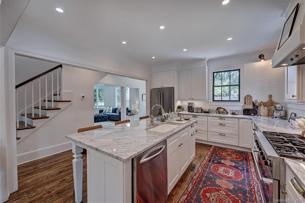 2240 Sharon Road Charlotte, NC 28207 - Photo 5 of 41 Gallery Image 5