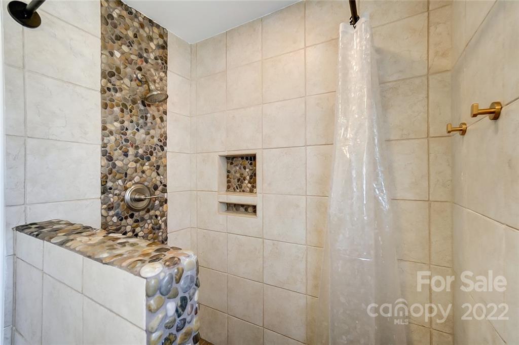 2935 Lake Shore Road South Denver, NC 28037 - Photo 25 of 47 Gallery Image 25