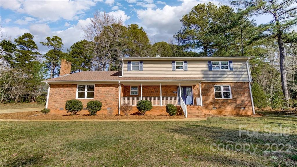 2935 Lake Shore Road South Denver, NC 28037 - Photo 6 of 47 Gallery Image 6