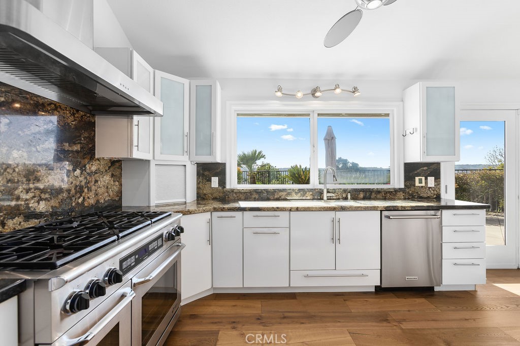 25222 Del Rio Laguna Niguel, CA 92677 - Photo 12 of 37