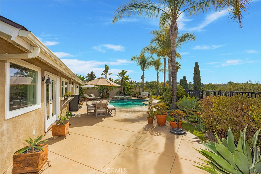 25222 Del Rio Laguna Niguel, CA 92677 - Photo 19 of 37 a view of a terrace with lawn chairs