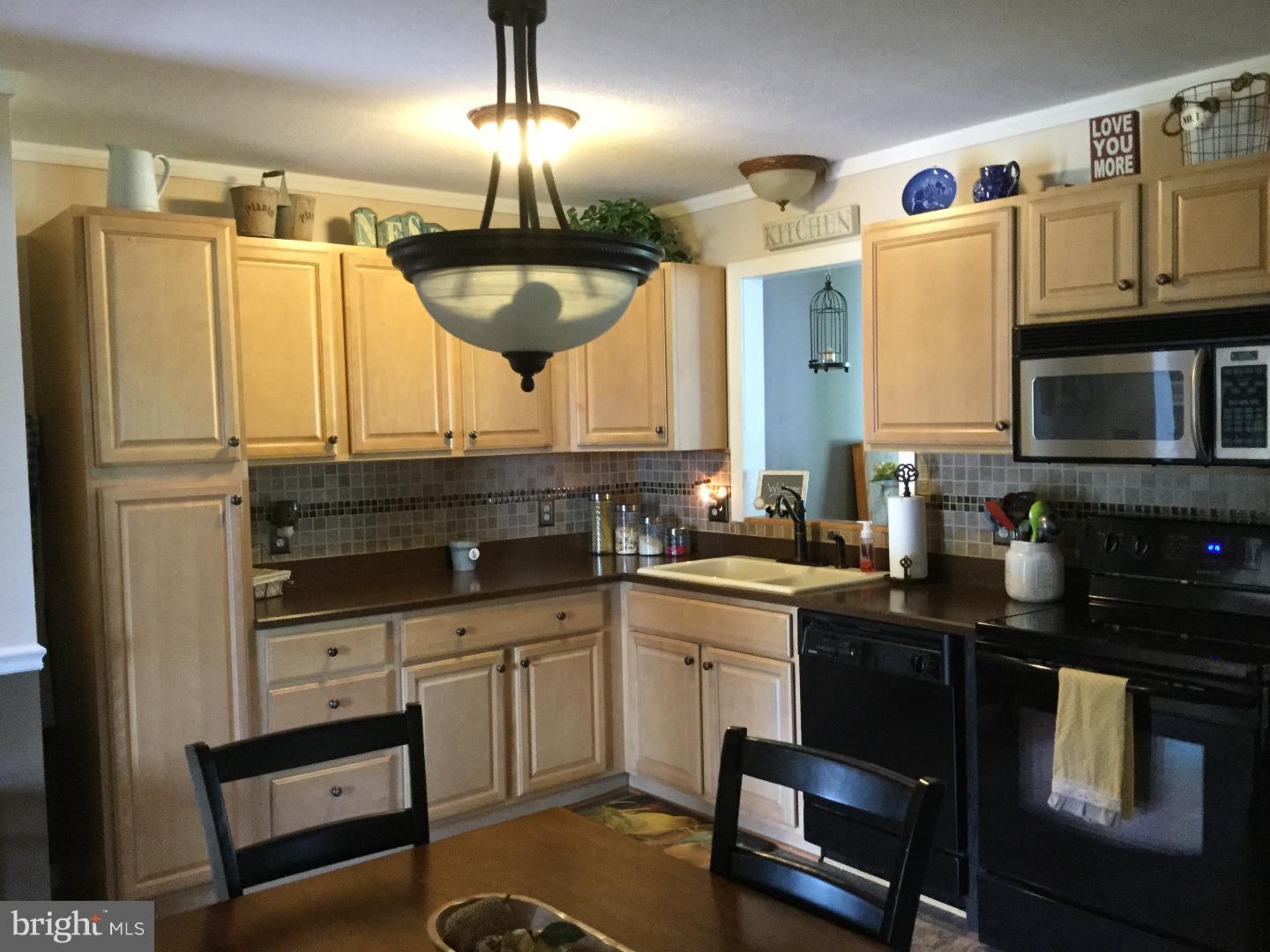 677 Chestnut Grove Road Dover, DE 19904 - Photo 2 of 24 Gallery Image 2