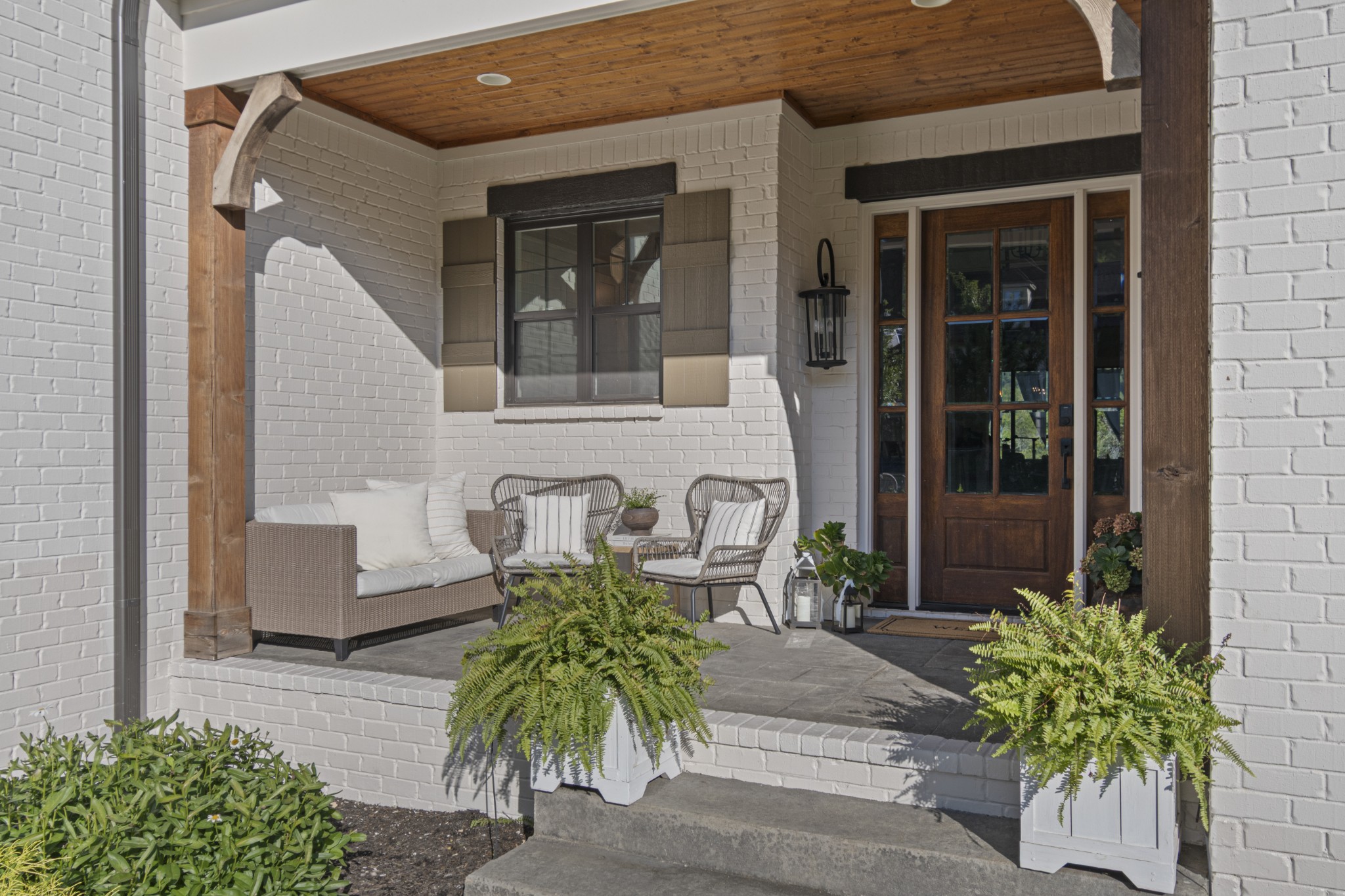 2186 Hartland Road Franklin, TN 37069 - Photo 3 of 18