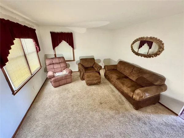 $210,000 | 1213 Martha Street, Palmyra, MO 63461
