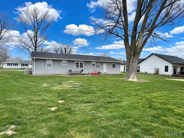 $210,000 | 1213 Martha Street, Palmyra, MO 63461