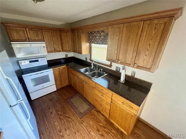 $210,000 | 1213 Martha Street, Palmyra, MO 63461