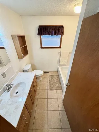 $210,000 | 1213 Martha Street, Palmyra, MO 63461