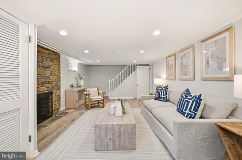 $1,550,000 | 8304 Woodhaven Boulevard, Bethesda, MD 20817