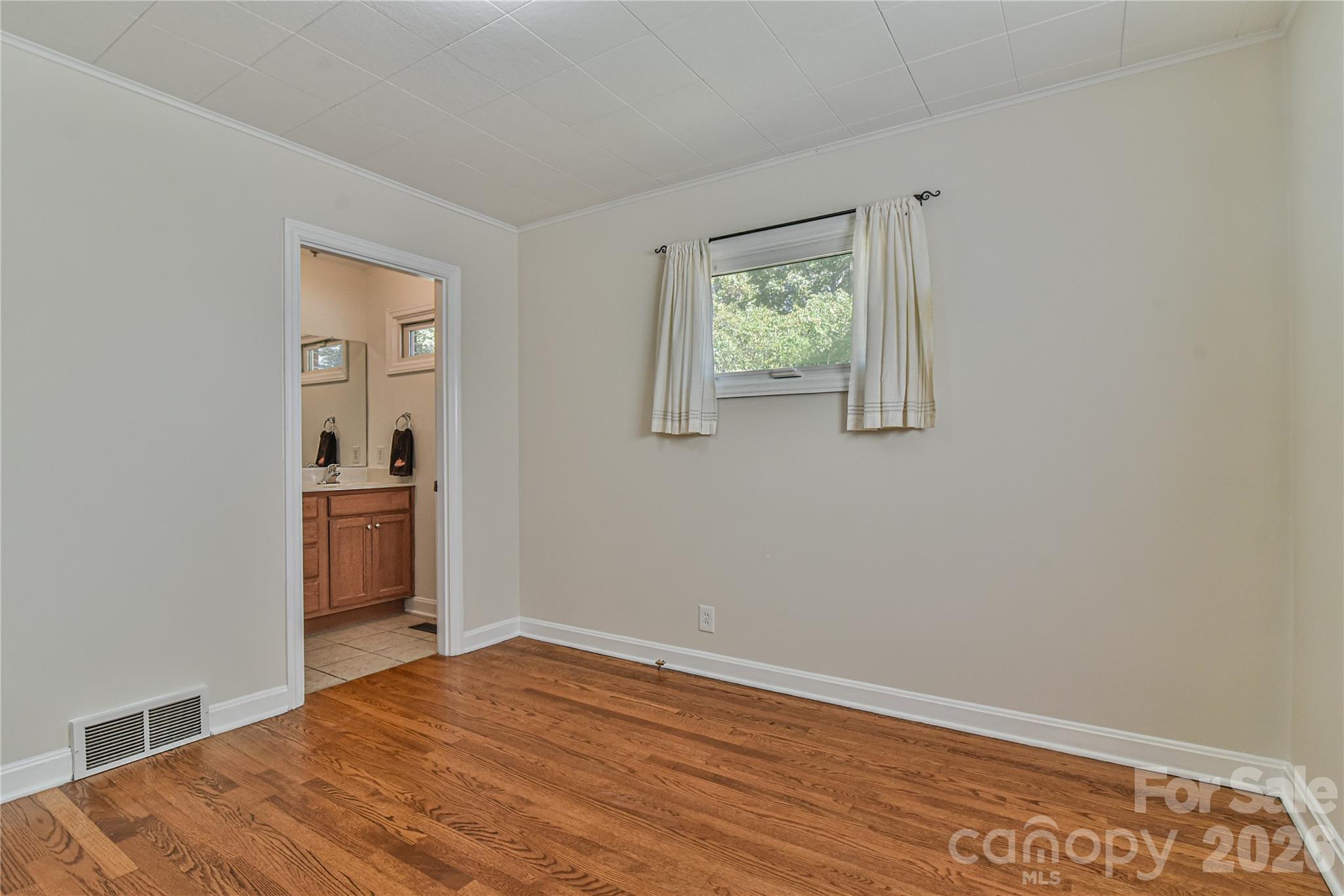 505 Monte Vista Road, Unit B Candler, NC 28715 - Photo 17 of 28 Gallery Image 17
