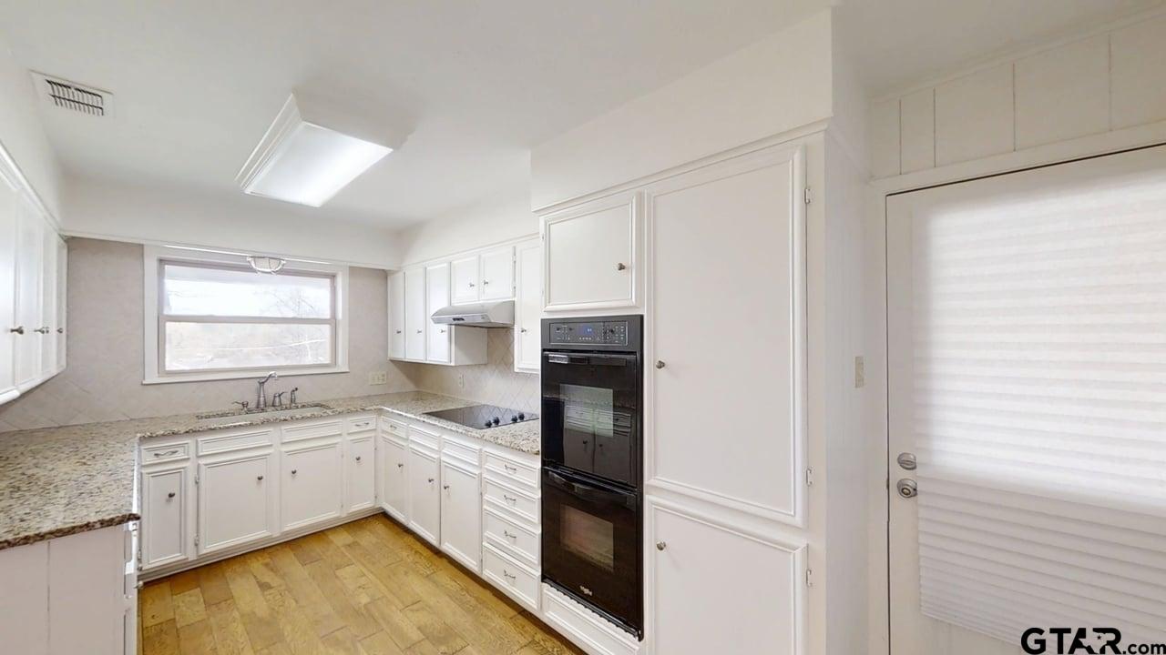 17035 Deer Run Road Flint, TX 75762 - Photo 7 of 31