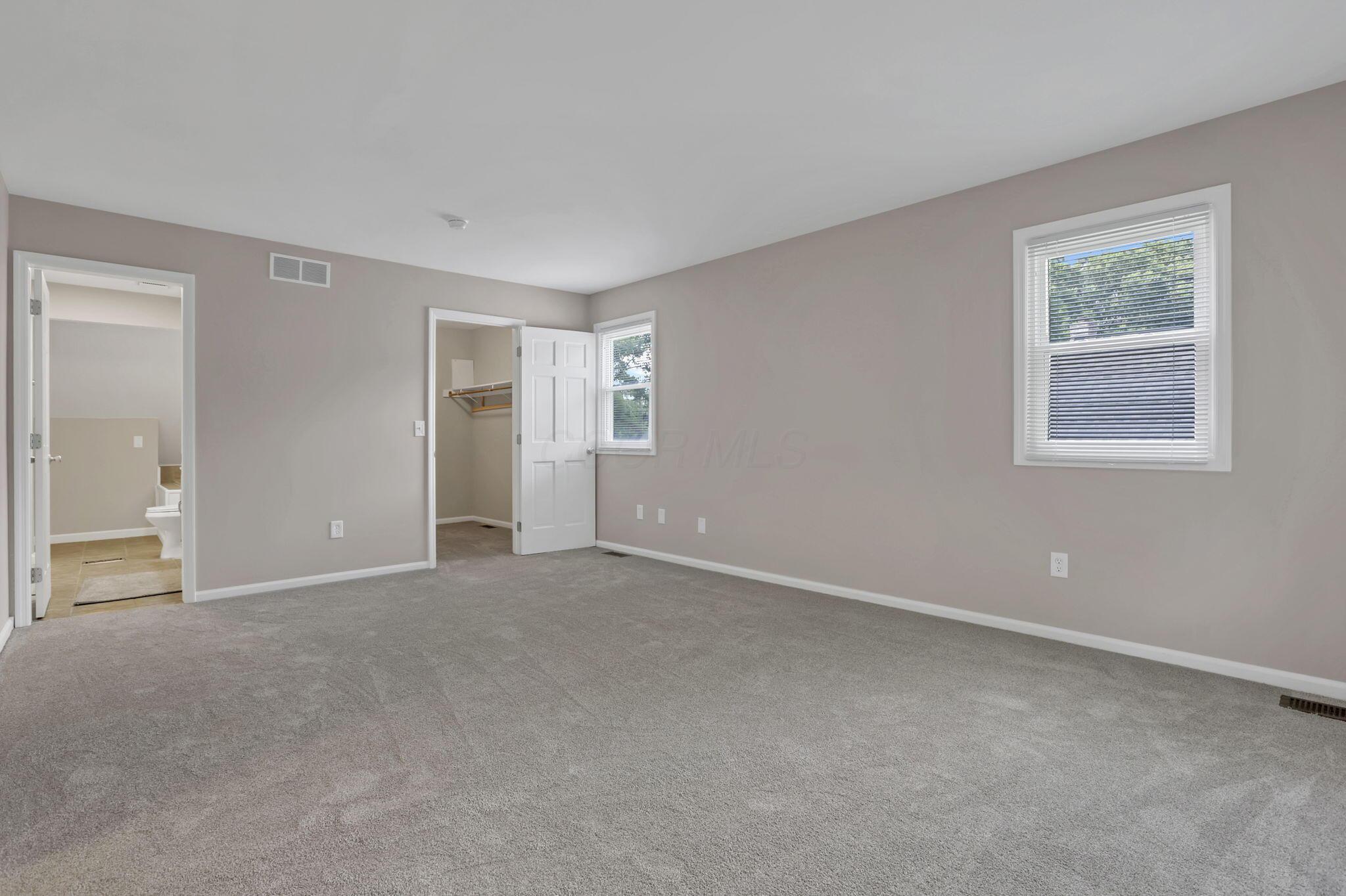 7048 Fitzgerald Road Dublin, OH 43017 - Photo 39 of 73 39-web-or-mls-4E7A4649