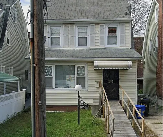 $875,000 | 112-30 200th Street | Hollis
