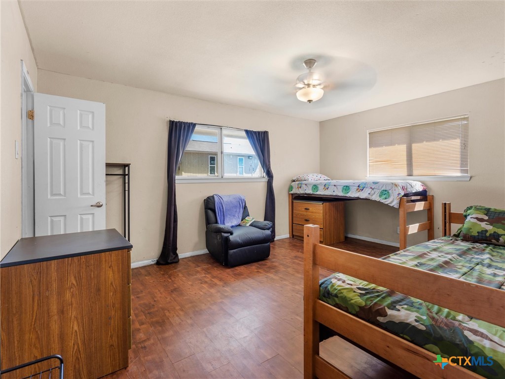 3925 Linne Road Seguin, TX 78155 - Photo 9 of 41 Gallery Image 9