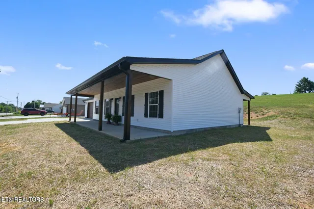 $339,000 | 252 Old Middlesboro Highway, La Follette, TN 37766