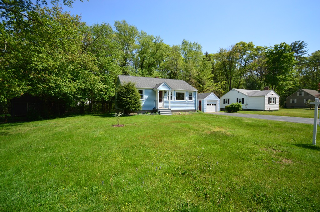 24 Anderson Road Stoughton, MA 02072 - Photo 1 of 12 Gallery Image 1