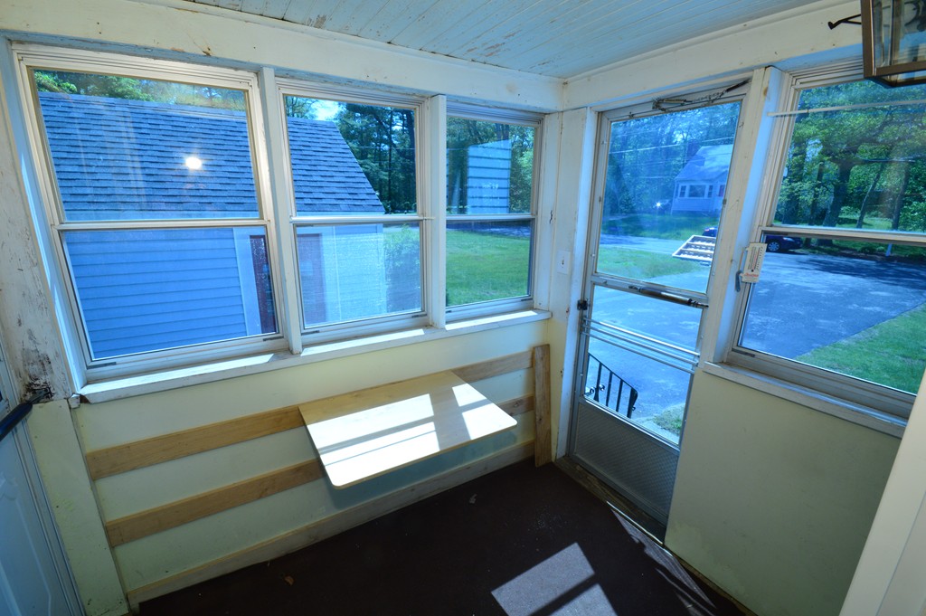 24 Anderson Road Stoughton, MA 02072 - Photo 8 of 12 Gallery Image 8