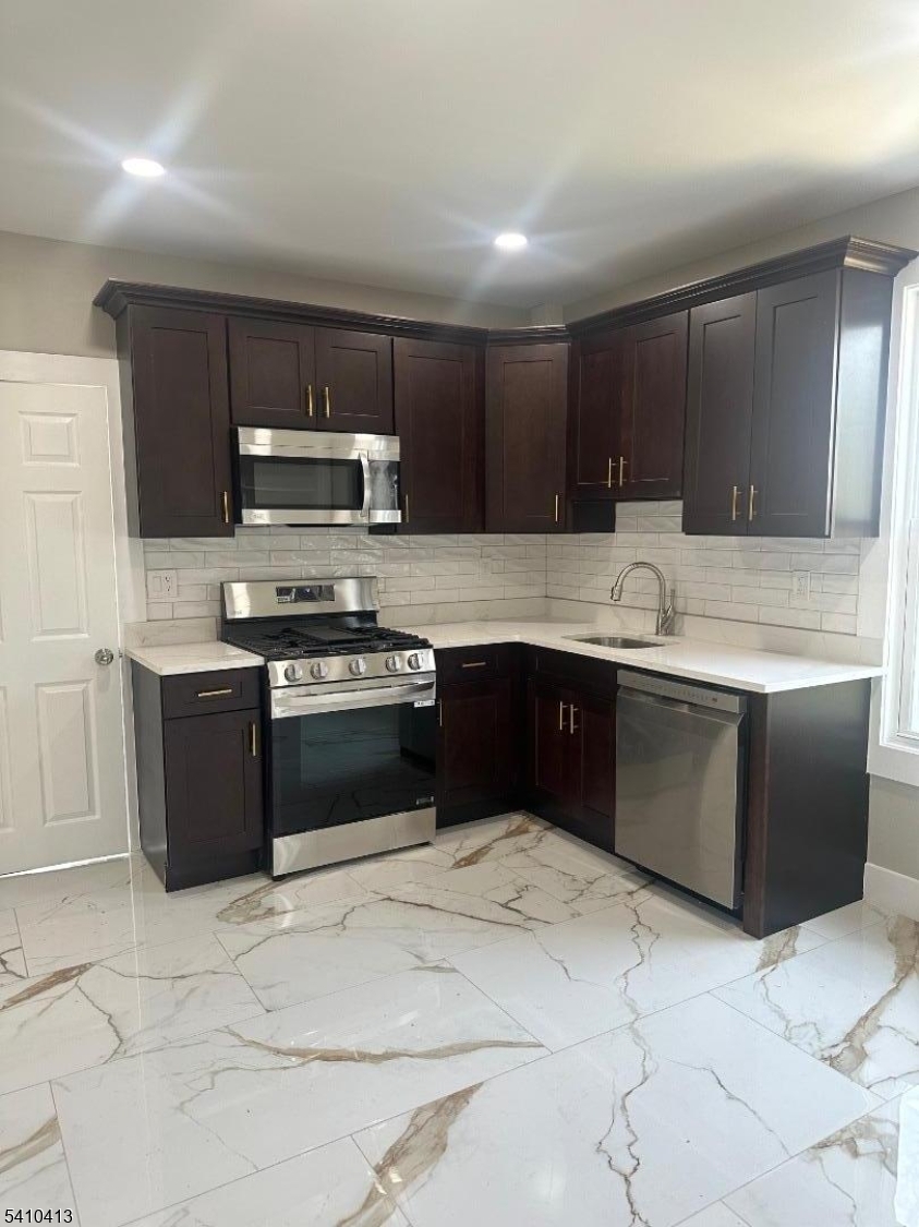 1118 North Avenue Elizabeth, NJ 07201 - Photo 5 of 14