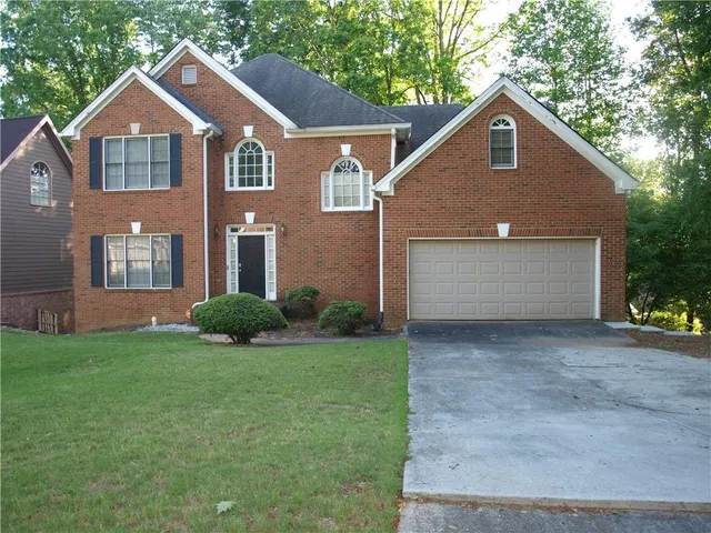 $1,600 | 6979 Overlook Point Road, Stone Mountain, GA 30087