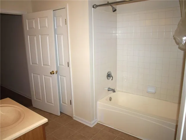 $1,600 | 6979 Overlook Point Road, Stone Mountain, GA 30087