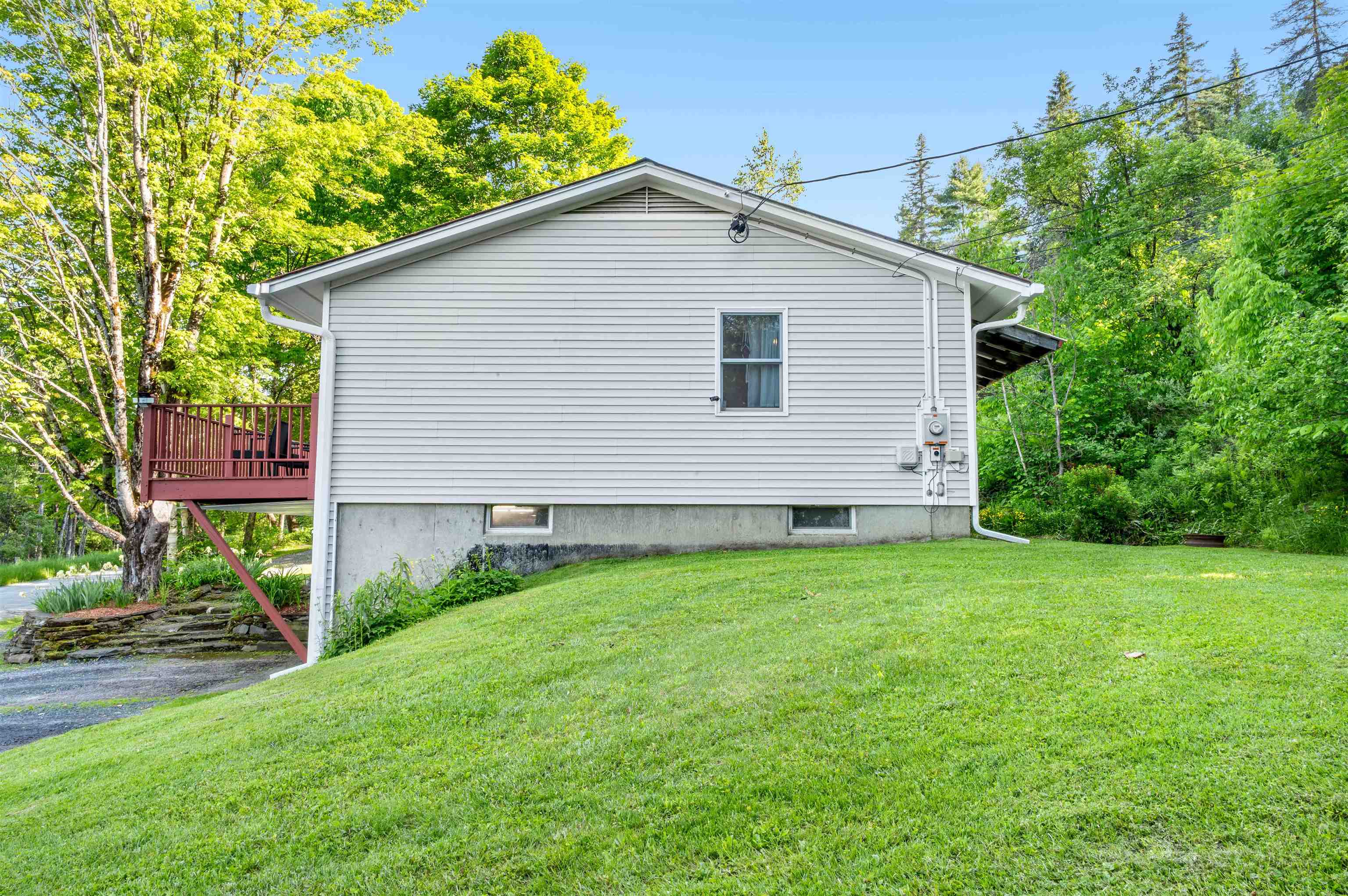 1867 Brookfield Road Berlin, VT 05663 - Photo 13 of 60