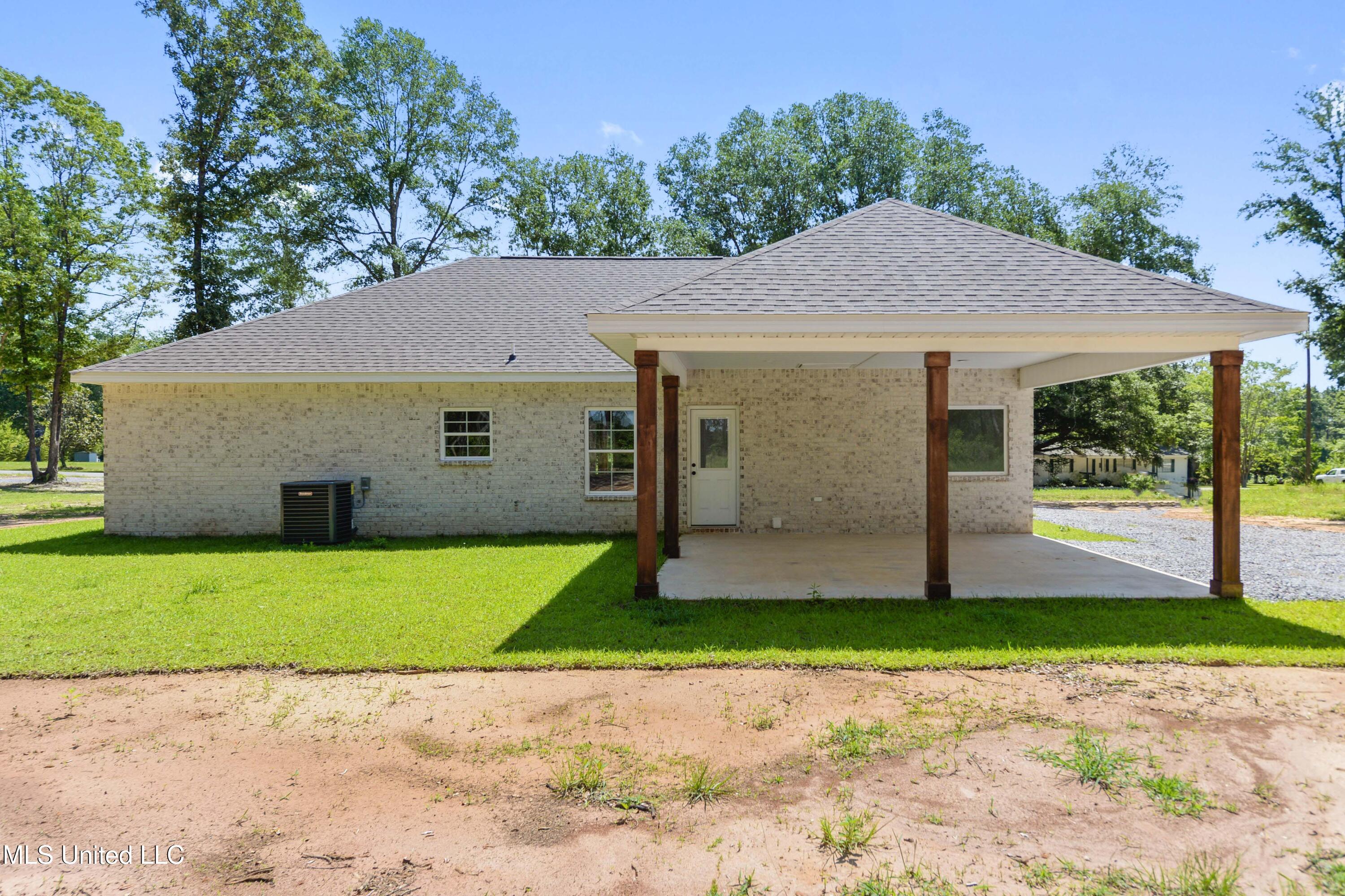 196 Webb Davis Road Lucedale, MS 39452 - Photo 19 of 22 021