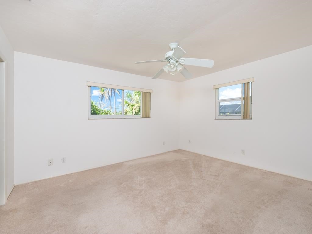 579 Rabbit Road Sanibel, FL 33957 - Photo 21 of 46 Gallery Image 21