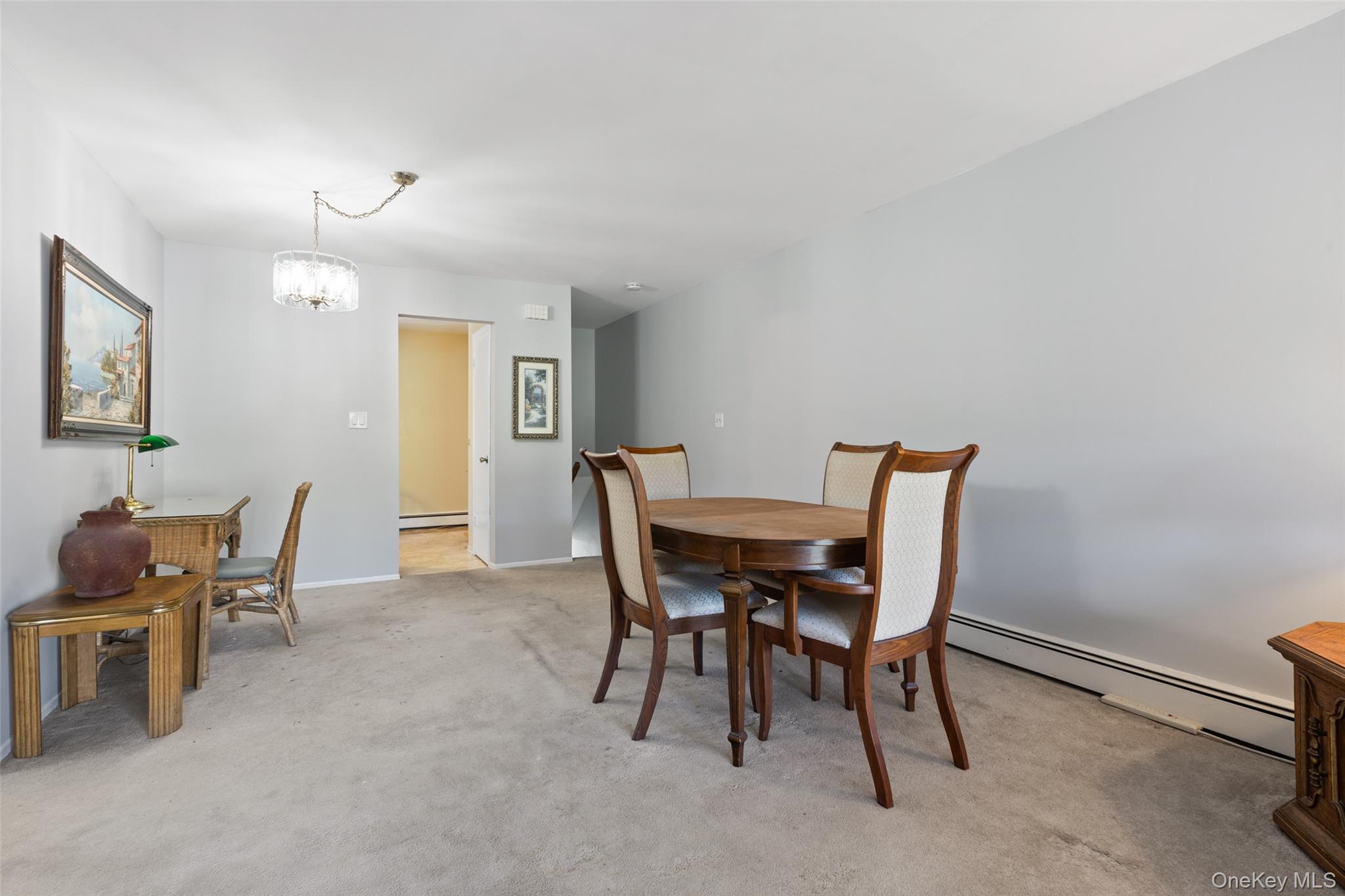 1840 Crompond Road, Unit 5C2 Peekskill, NY 10566 - Photo 7 of 27 a view of a dining room with furniture
