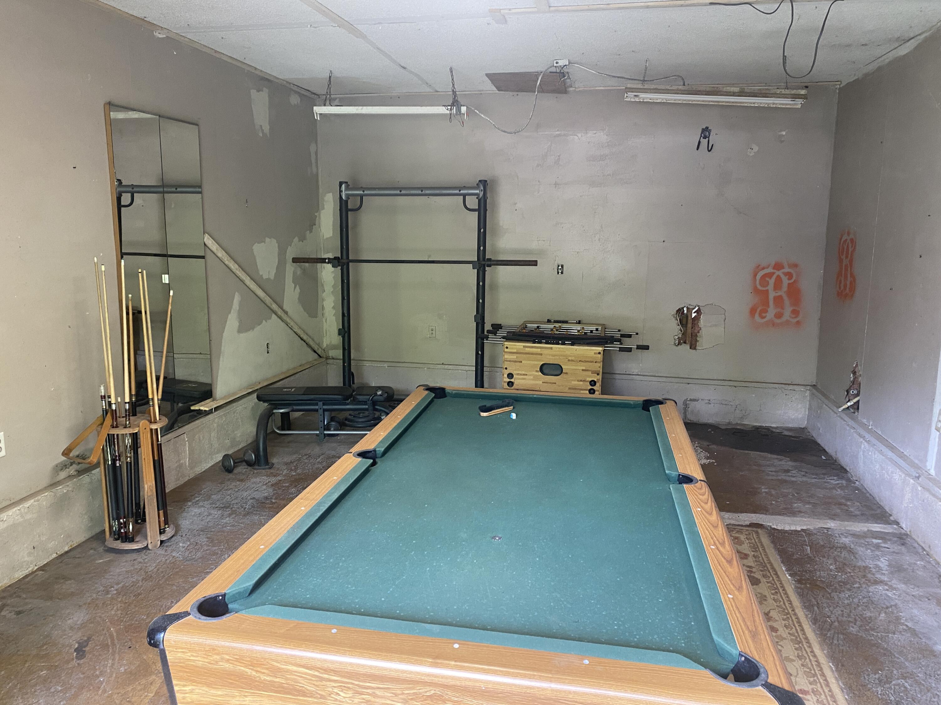 416 Turkey Trail Clarks Hill, SC 29821 - Photo 48 of 60 Rec room with poo table