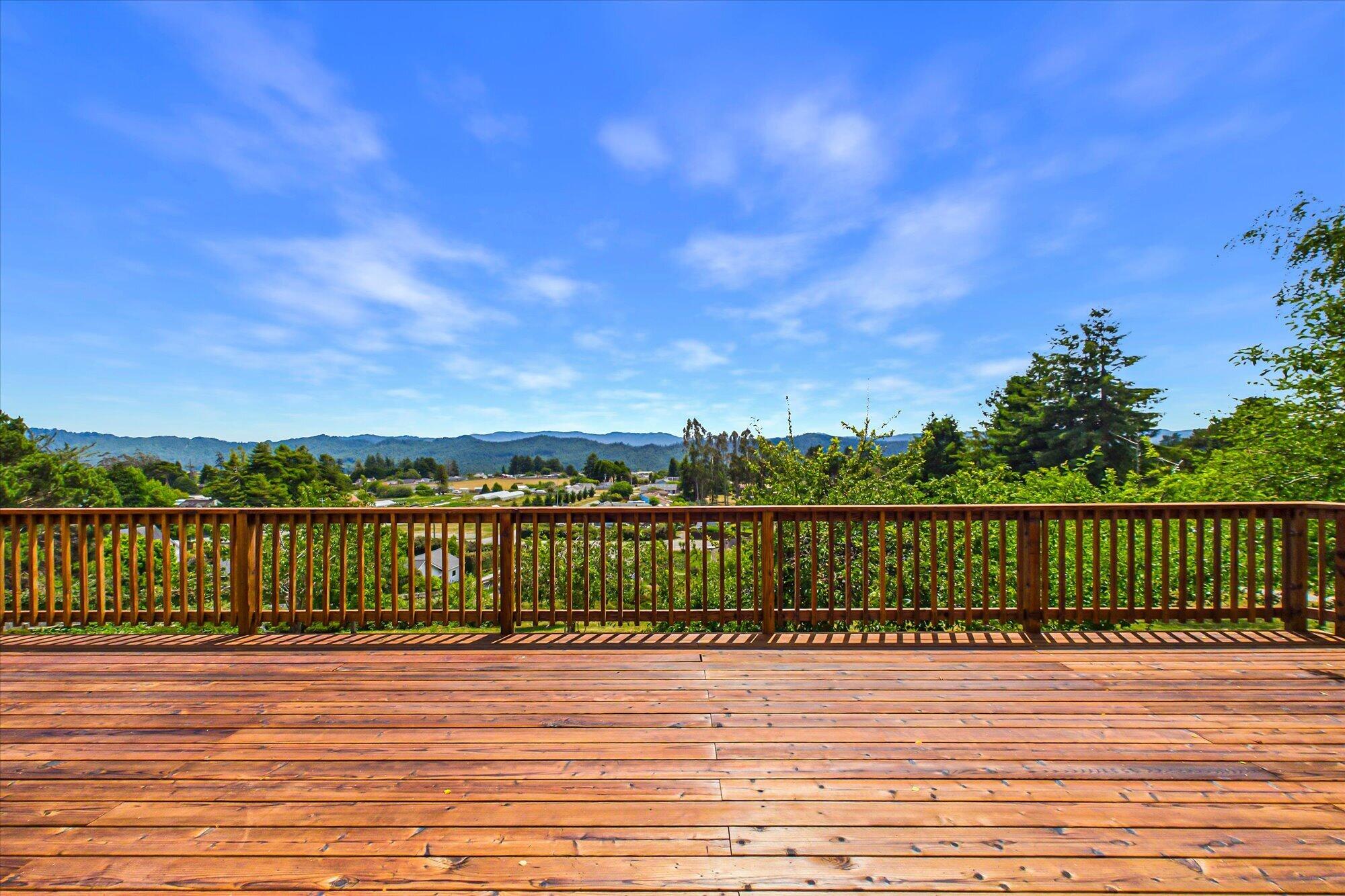 6705 Rohnerville Road Hydesville, CA 95547 - Photo 2 of 54