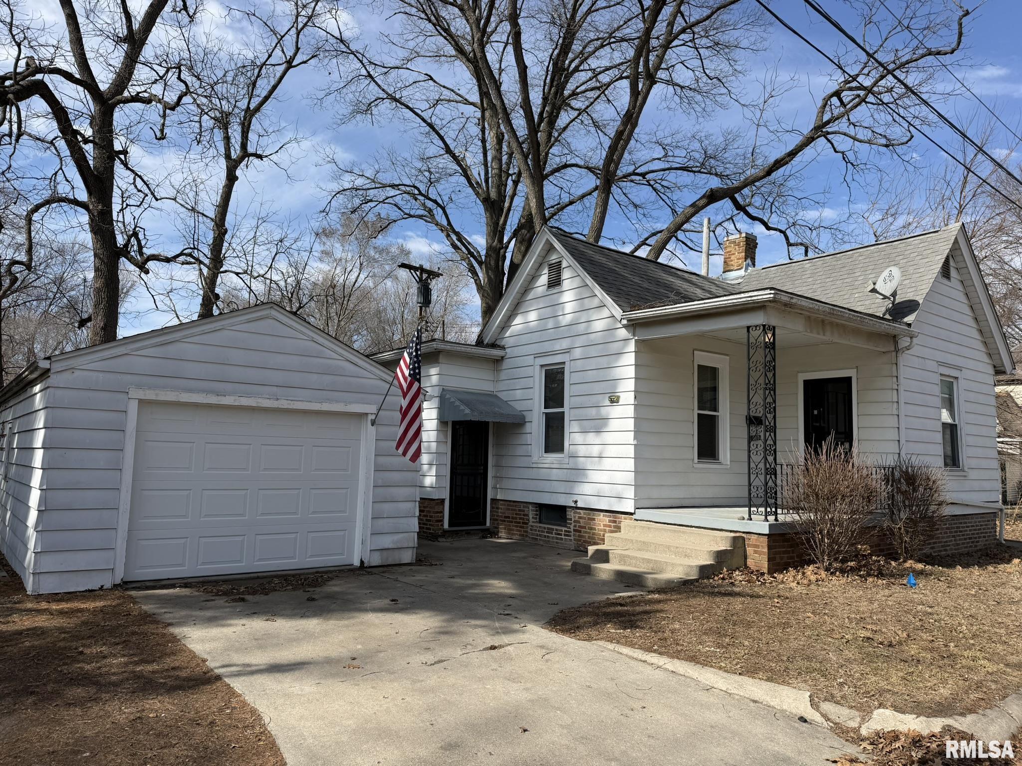 611 South Illinois Street Springfield, IL 62704 - Photo 3 of 17