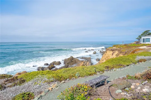 $3,850,000 | 4865 Windsor Boulevard, Cambria, CA 93428