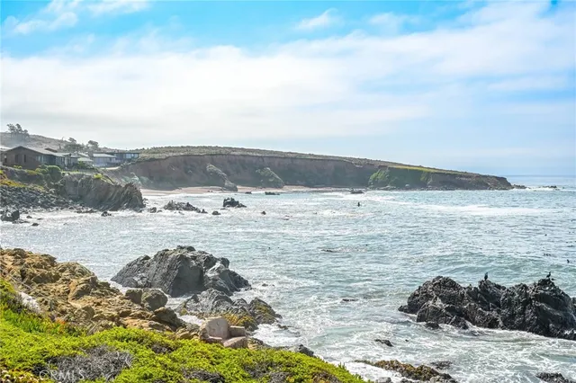 $3,850,000 | 4865 Windsor Boulevard, Cambria, CA 93428