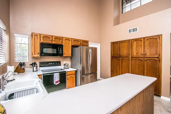 $2,250 | 1818 East Ranch Road, Tempe, AZ 85284